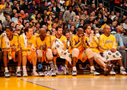 banquillo lakers  x
